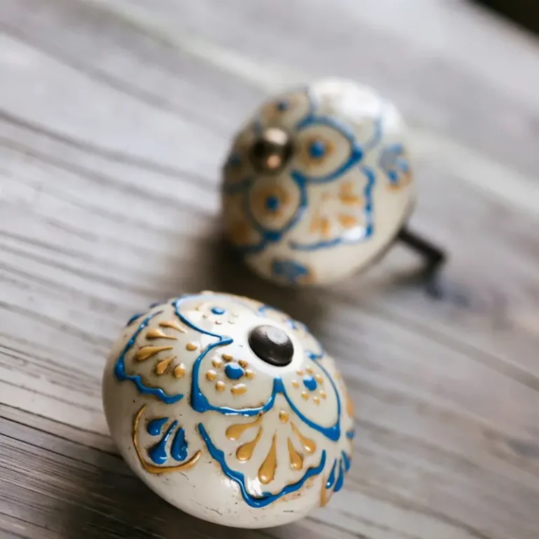 Cabinet Harware % Vintage ceramics Knobs